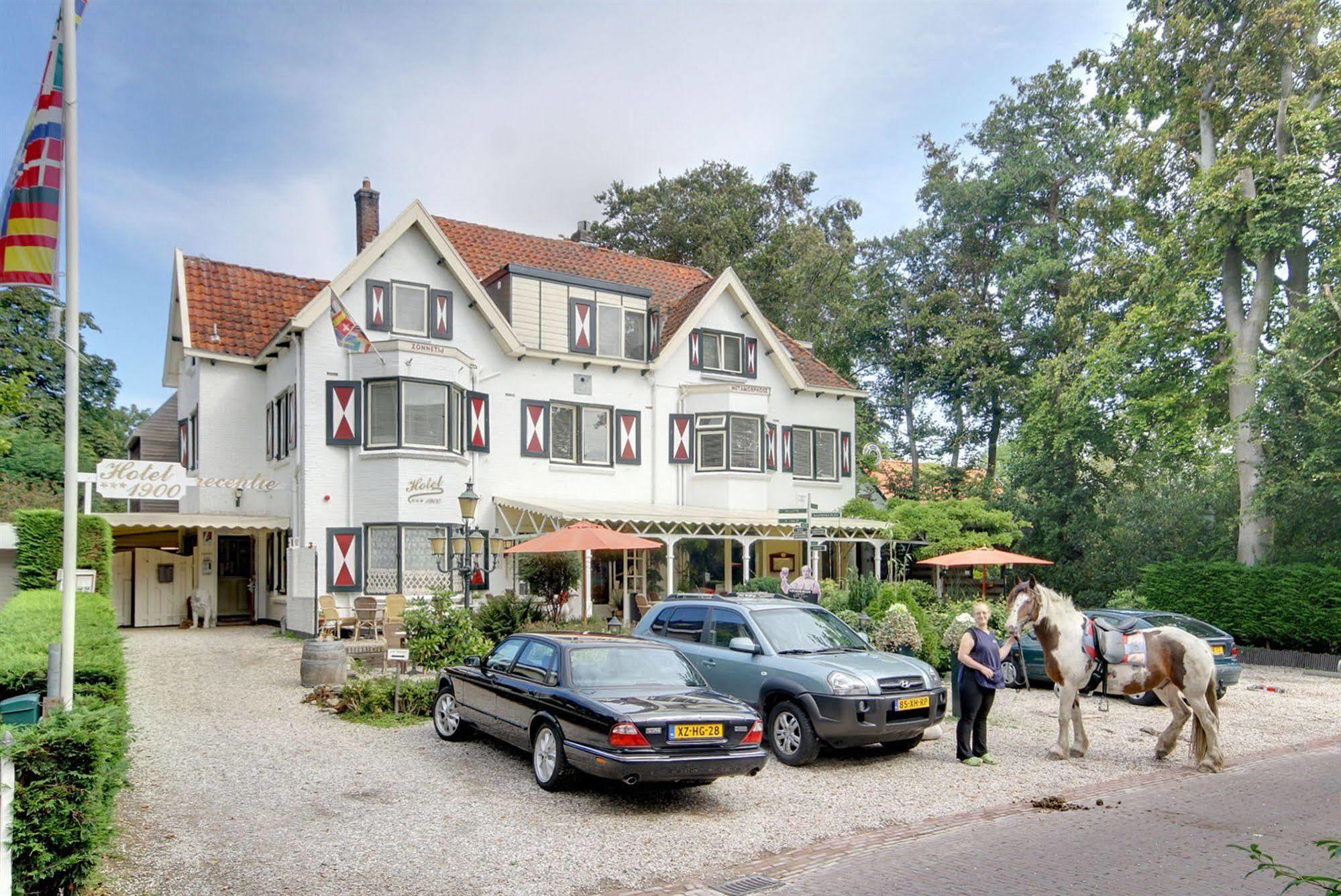 ברחן Hotel 1900 מראה חיצוני תמונה
